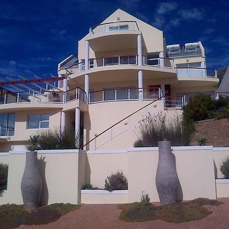 Napthali Lodge Simonʼs Town Exteriör bild