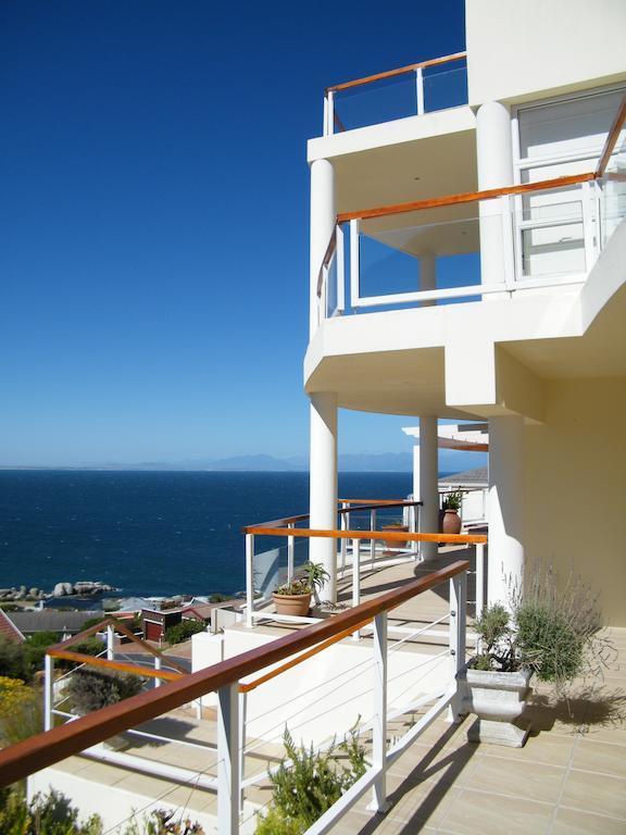 Napthali Lodge Simonʼs Town Exteriör bild
