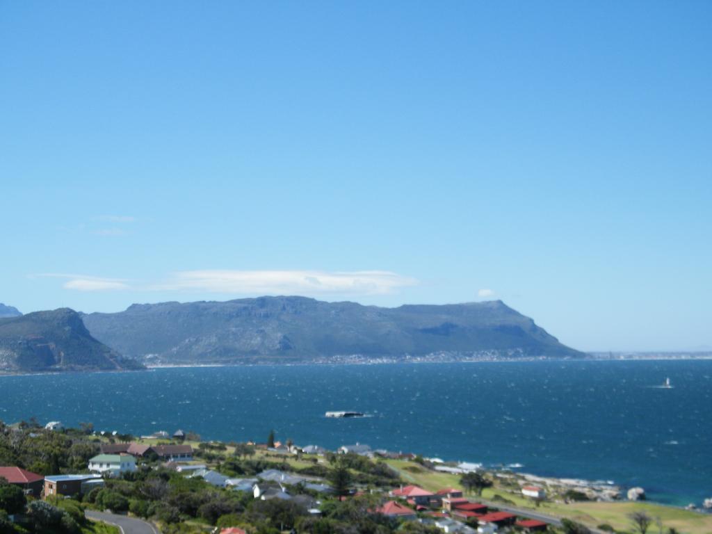 Napthali Lodge Simonʼs Town Rum bild